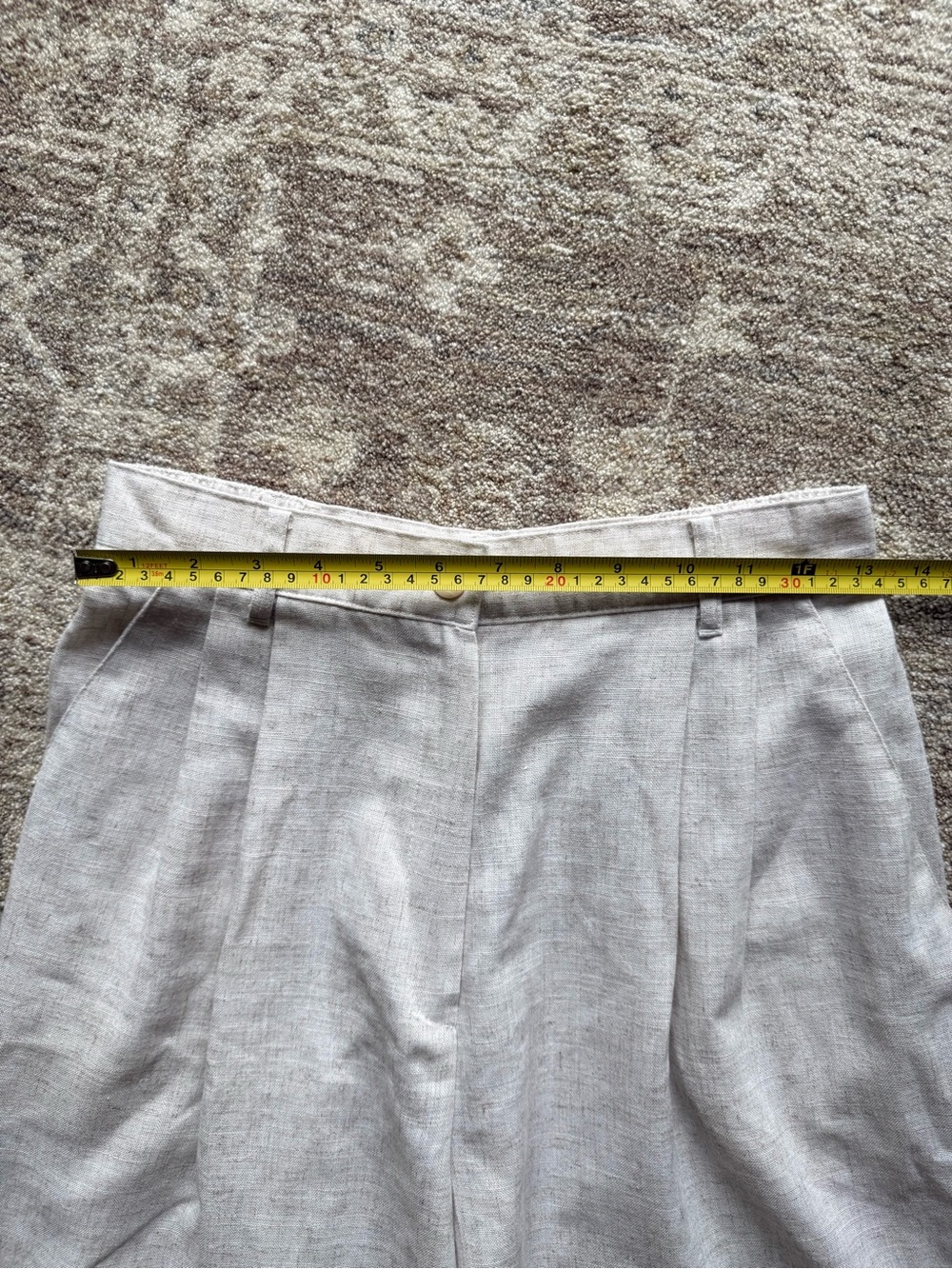 Vintage Sag Harbor Beige High-Waist Bermuda Shorts - Picture 5 of 11
